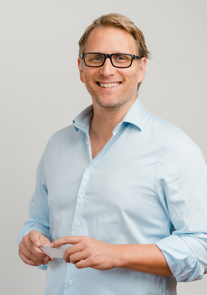 Dr. med. univ. Dieter Schmidt Porträt – Mein Bluttuning Praxis
